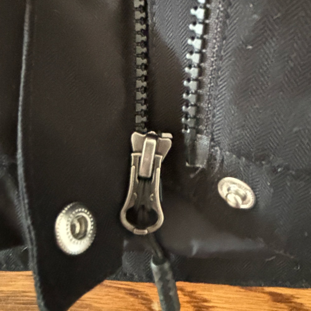 The North Face winter jacket - Picture 14 of 14